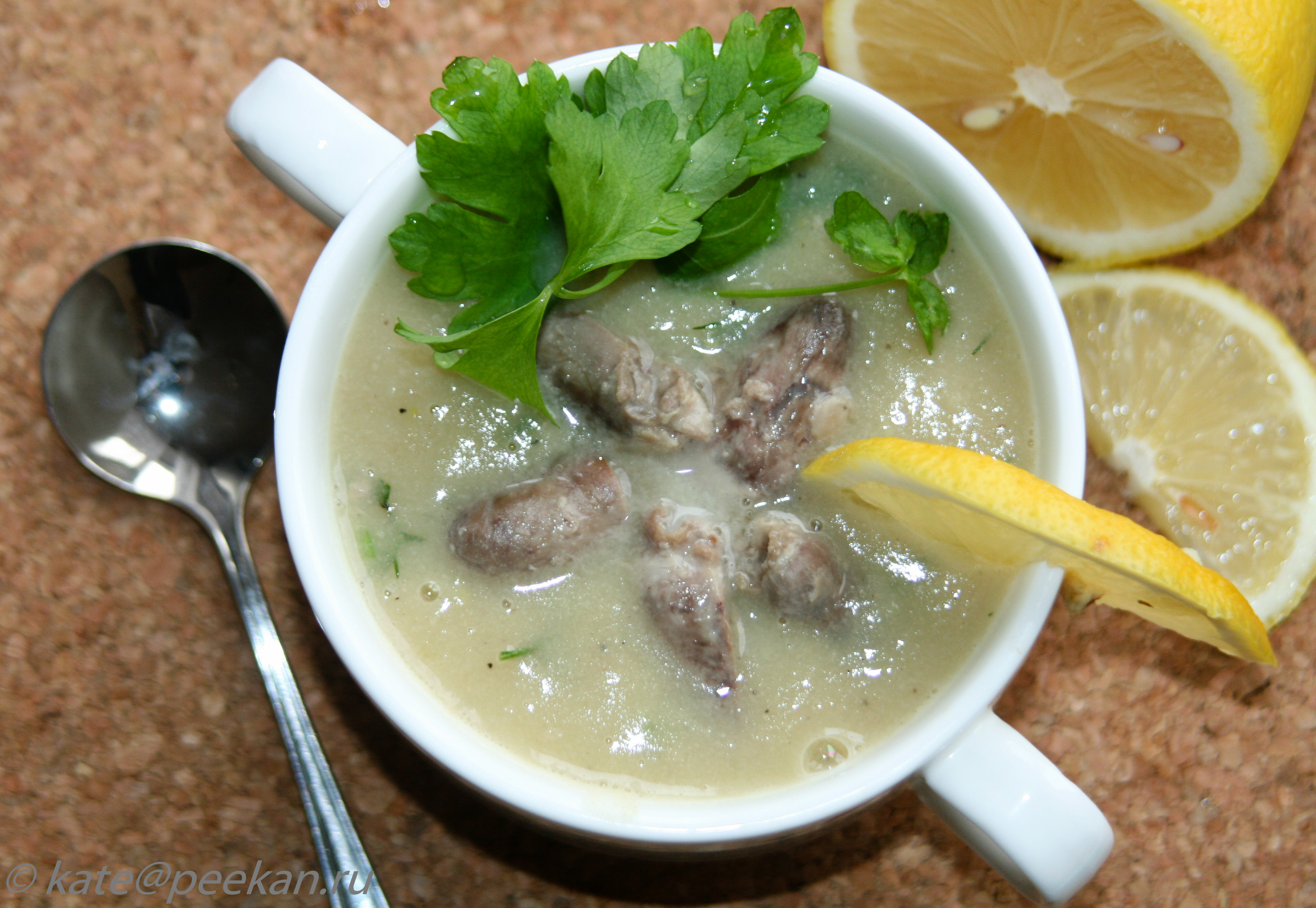 Суп с печенкой и пупками