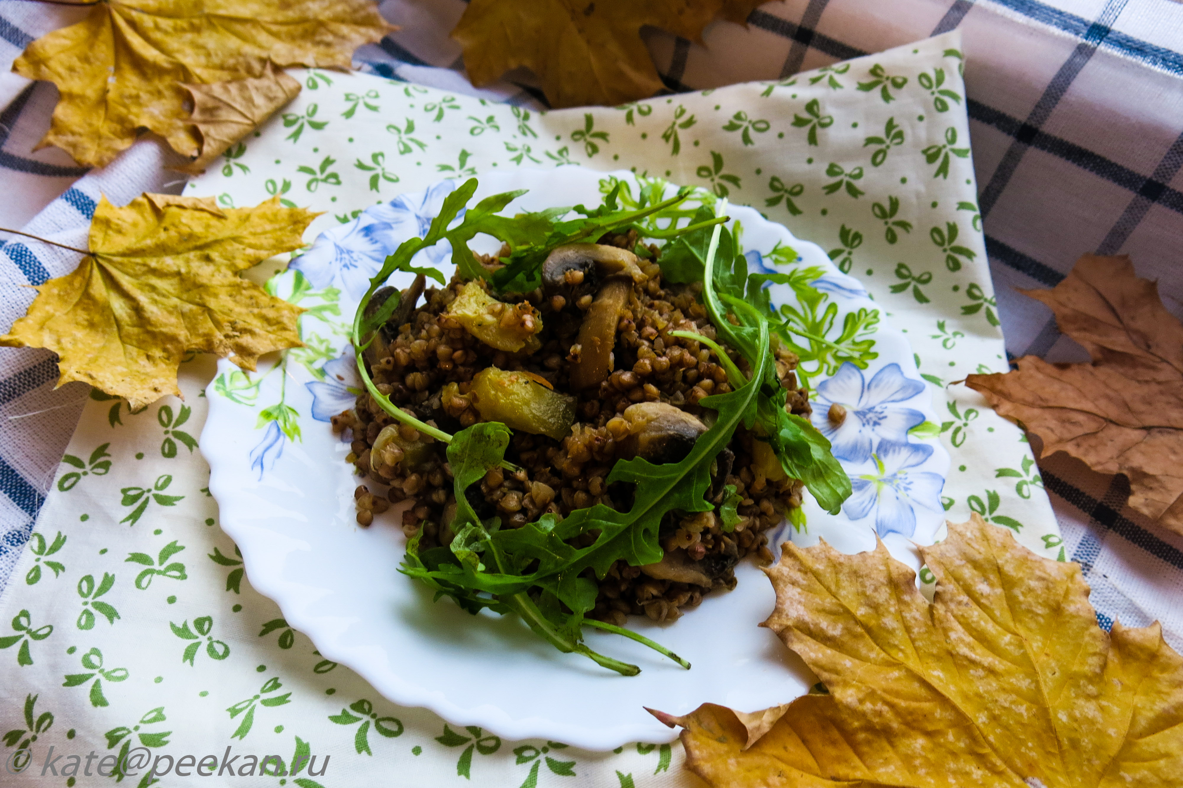 Как приготовить гречку с грибами и кабачками